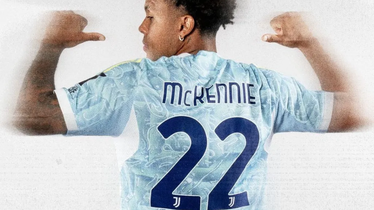 Weston McKennie nomor 22 di Juventus