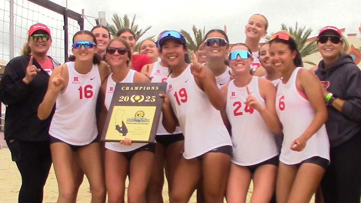 Mira Costa Dominates Interscholastic Beach Volleyball Opener